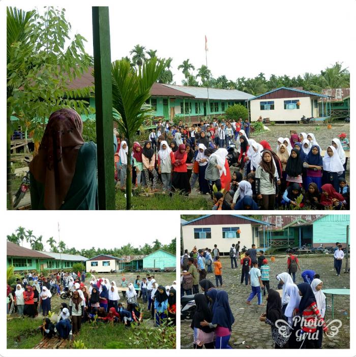 Gotong Royong Pasca Pelepasan Siswa