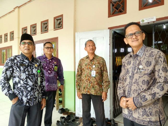 Kepala Kemenag Tanjab Barat Pantau UK