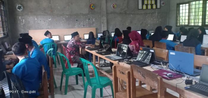 Gladi UAMBNBK TP. 2019/2020 MTsN 3 Tanjab Barat Hari Kedua