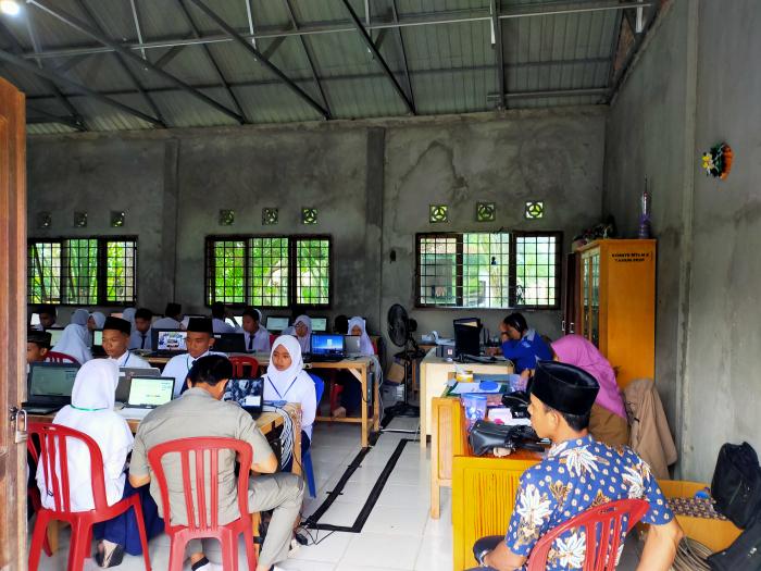 UAMBNBK Hari Kedua MTsN 3 Tanjab Barat