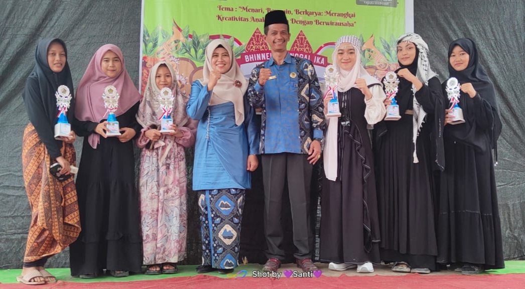 Gelar Karya P5RA MTsN 3 Tanjab Barat Berlangsung Meriah