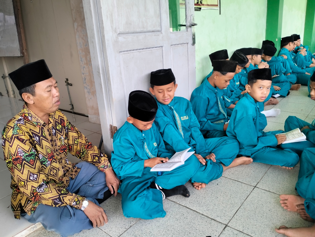 Pembentukan Katrakter Islami Dengan Pembiasaan Pembacaan Surah Yasin