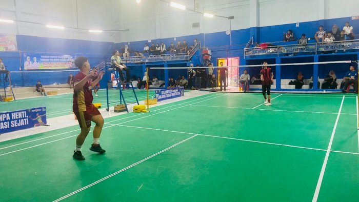 Siswa MTsN 3 Berpartisipasi dalam Turnamen PBSI Berkah Madani Cup 2026