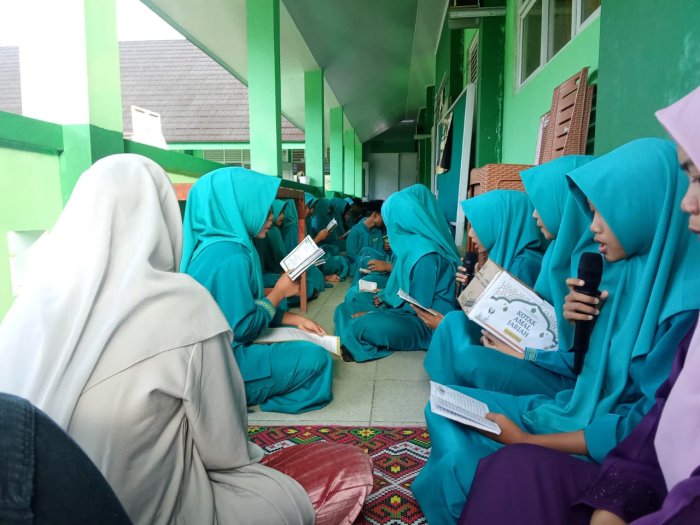Yasinan Rutin MTsN 3 Tanjung Jabung Barat, Berlangsung Khidmat di Bulan Ramadan