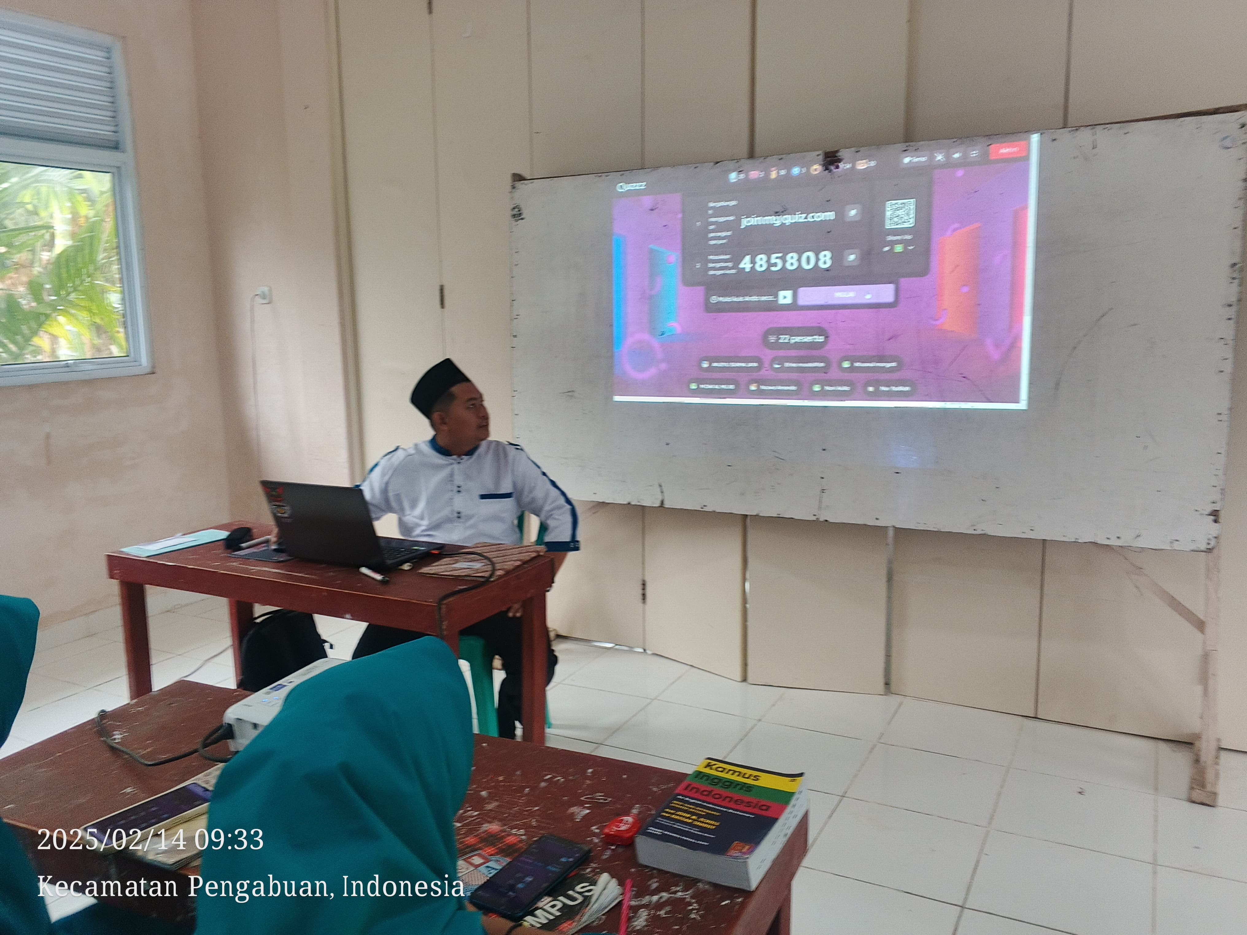 Penggunaan Quizizz dalam Pembelajaran di MTsN 3 Tanjab Barat, Meningkatkan Antusiasme Siswa