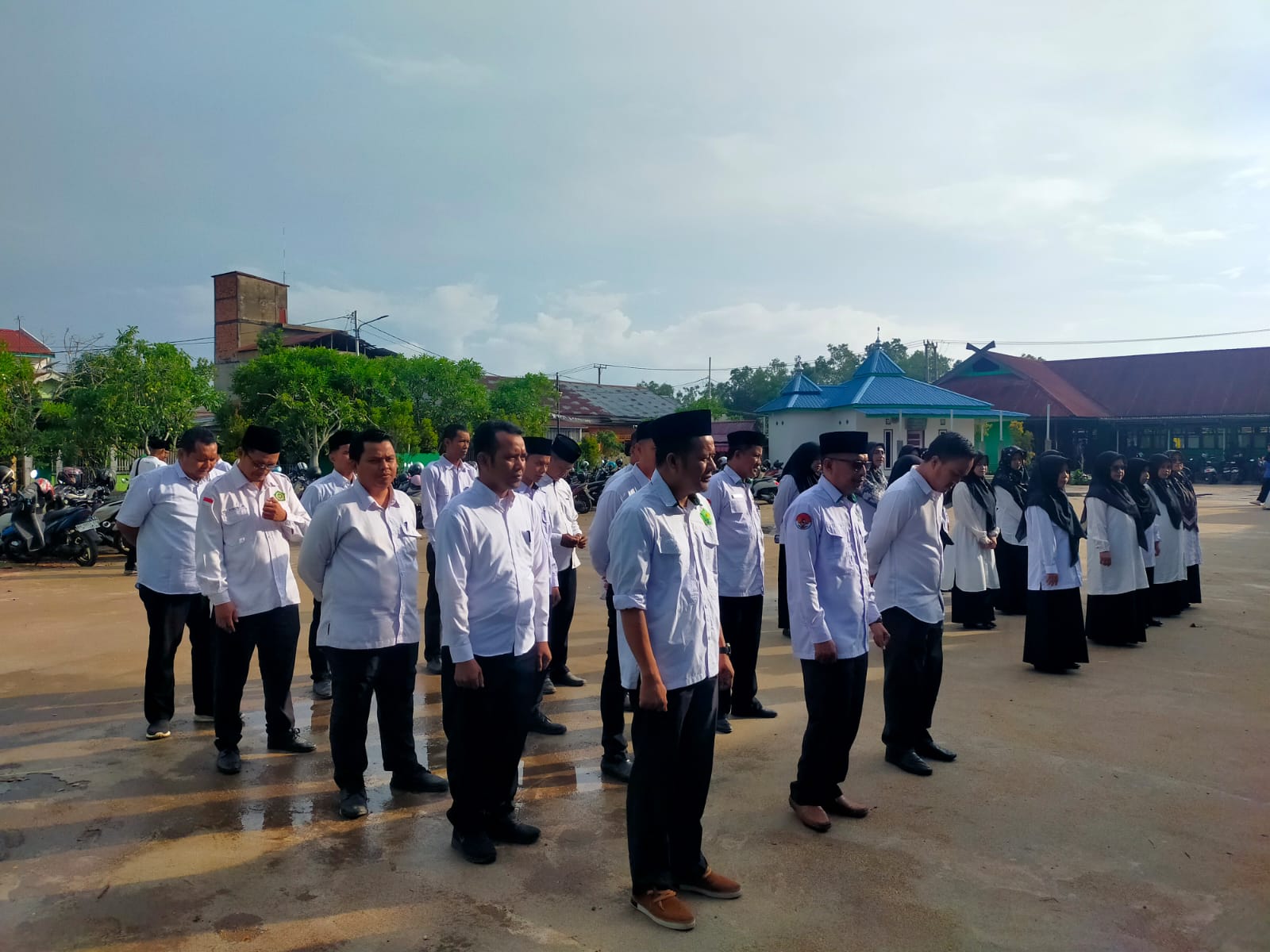 Hari Ini, Guru MTsN 3 Tanjab Barat Ikuti AKGTK