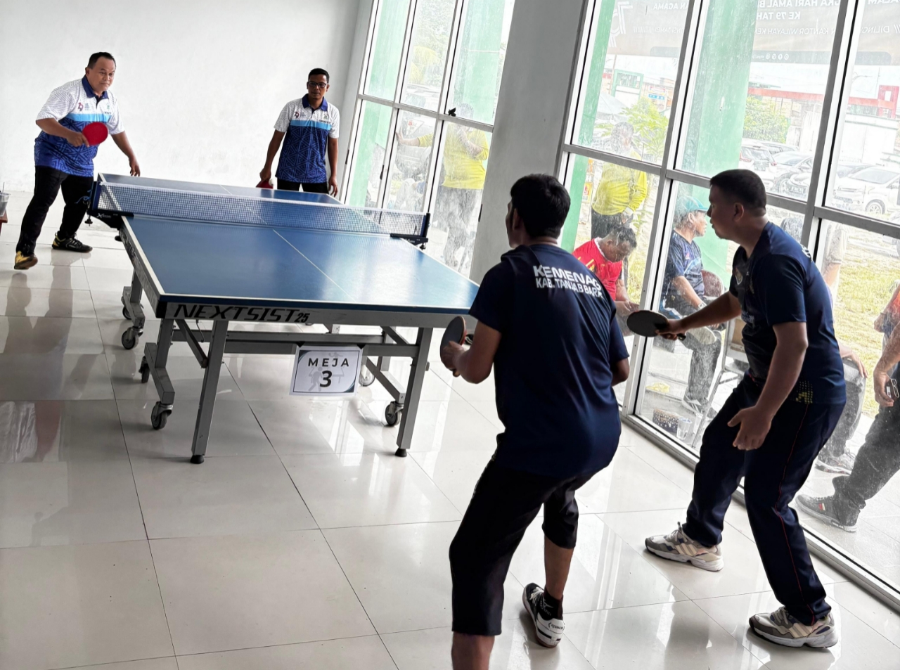 Meriahkan HAB Kemenag RI Ke-79 Tahun 2025, Atlet Kemenag Tanjab Barat Ikut Pertandingan Tenis Meja